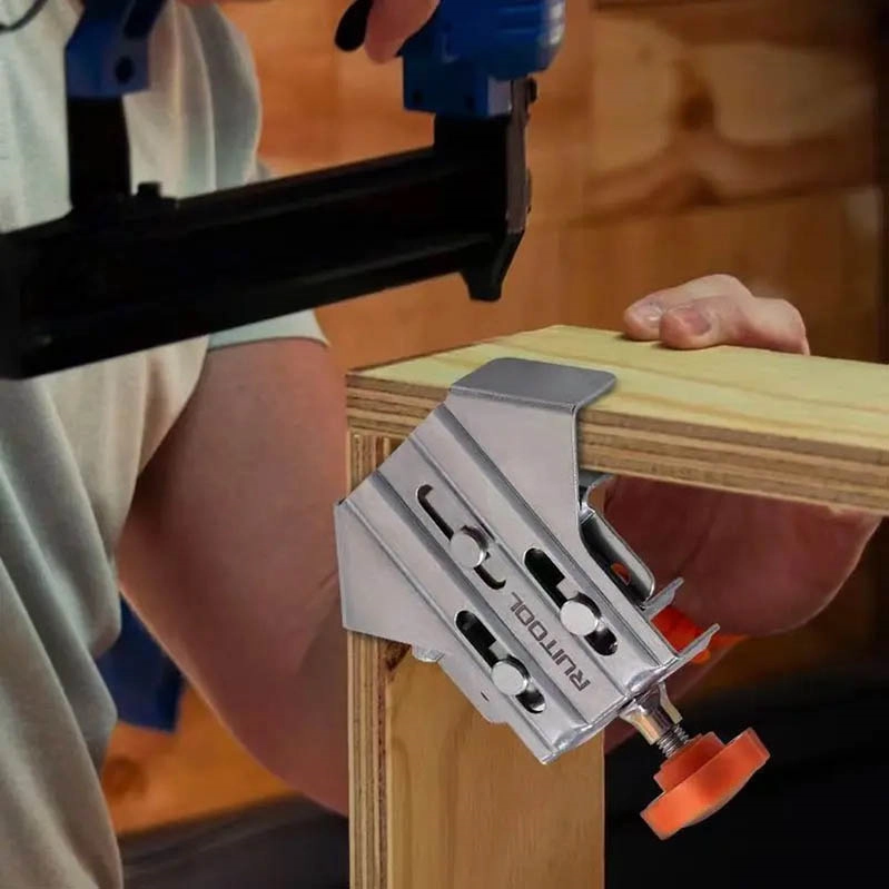 ClampMaster™ - Coltar Reglabil 90° pentru Prindere si Aliniere