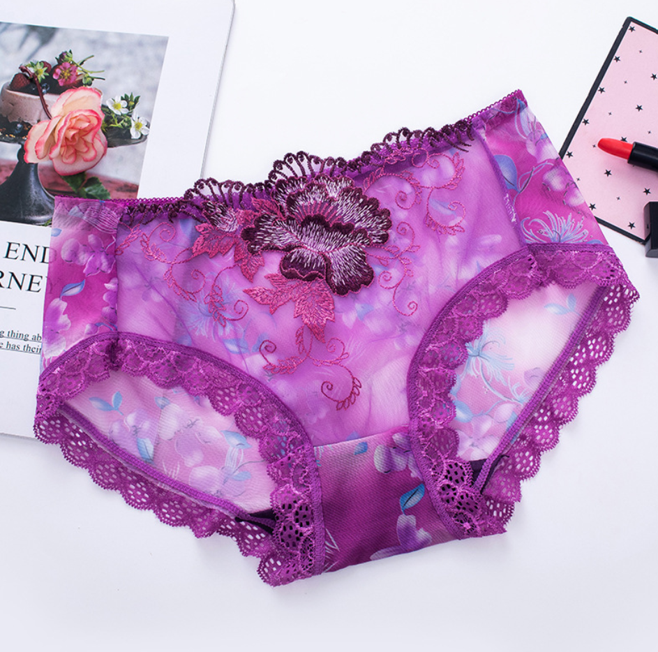LaceLuxe™ - Chiloti Transparenti din Dantela cu Broderie Florala si Design Seducator