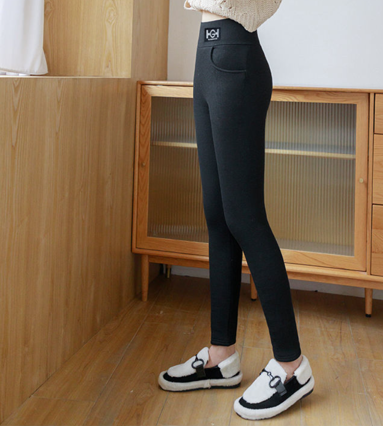 🔥OFERTA 1+1🔥HiberWear™ - Pantaloni de Iarna Captusiti Extra Grosi si Slim pentru Femei