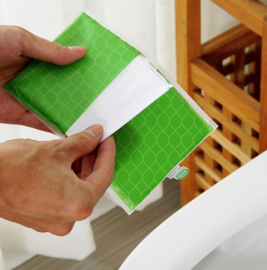 CleanSit™ – Protectie Igienica de Unica Folosinta pentru Capacul Toaletei (Set 50 Bucati)