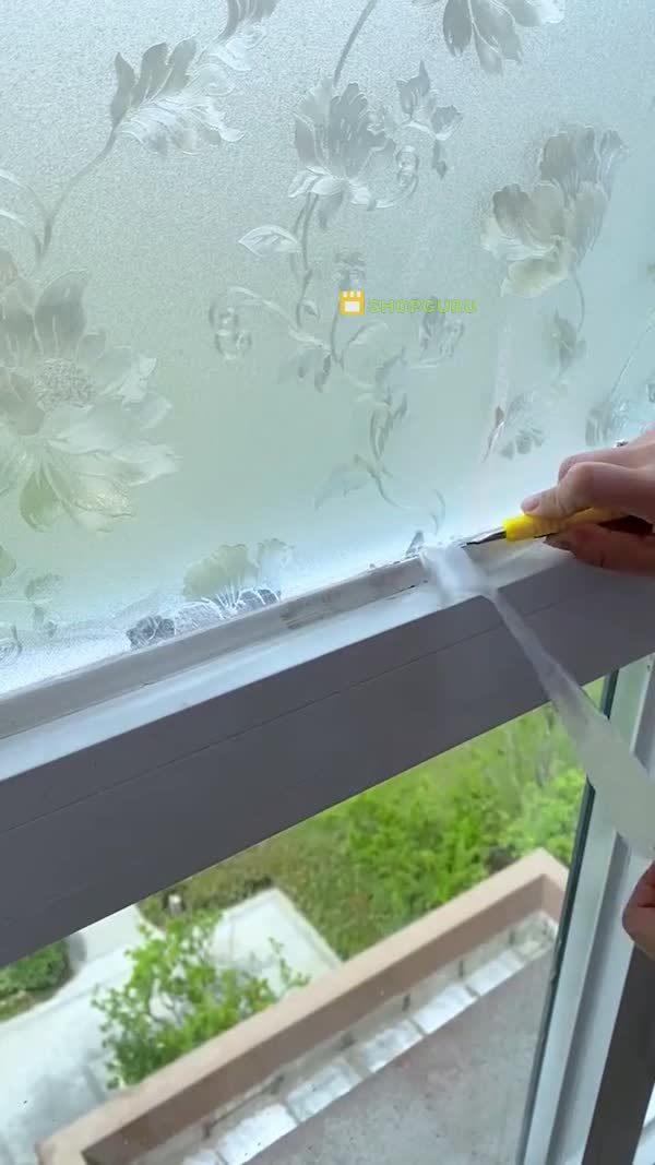 Folie decorativă mată cu model floral pentru ferestre