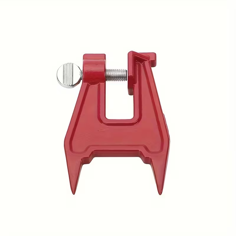 SawFix™ – Dispozitiv metalic de blocare pentru lant de drujba