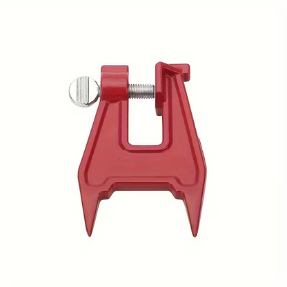 SawFix™ – Dispozitiv metalic de blocare pentru lant de drujba
