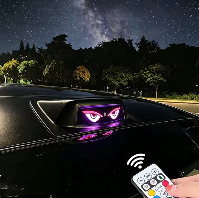 NOCTEYES™ – Ochi LED RGB pentru Masina