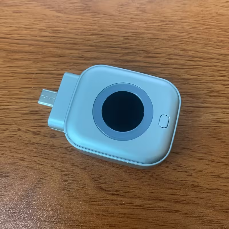ChargeGuard™ - Adaptor Inteligent USB-C cu Oprire Automata la Incarcare Completa